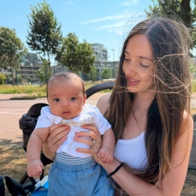 Milou, Babysitter in Diemen