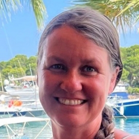 Angela, Babysitter in Zoetermeer