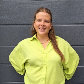 Lieke, Babysitter in Wernhout