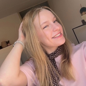 Ilona, Babysitter in Appingedam