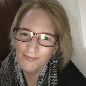 Carlijn, Babysitter in Zevenaar