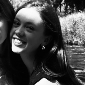 Francine, Babysitter in Heerde