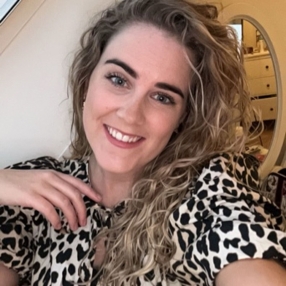 Femke, Babysitter in Ijsselmuiden