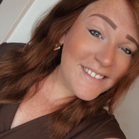 Esther, Babysitter in Leeuwarden