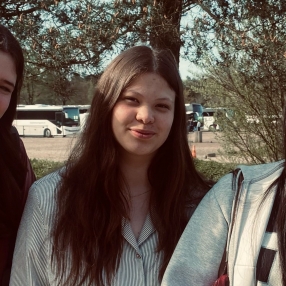 Mira, Babysitter in Veldhoven