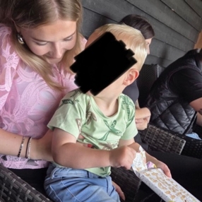 Mirthe, Oppas in Het Hogeland