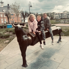 Tam.ara, Gezin in Rijsbergen