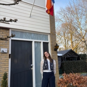 Astrid, Babysitter in Rijssen