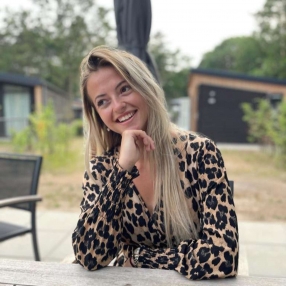 Melanie, Oppas in Rijswijk