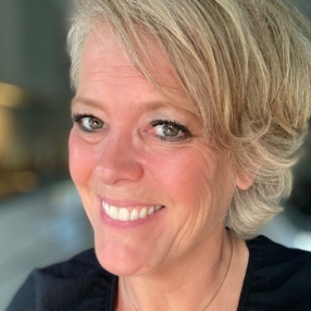 Eveline, Babysitter in Berkel-Enschot