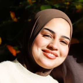 Reem, Babysitter in Raalte