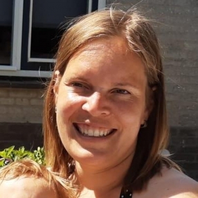 Joline, Gezin in 's-Gravendeel