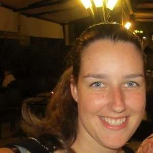 Lindsay, Babysitter in Valkenburg