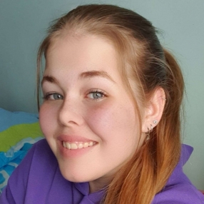 Agnita, Oppas in Ouderkerk aan de Amstel