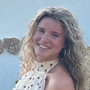Froukje, Oppas in Simpelveld