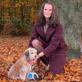 Bente, Oppas in Rosmalen