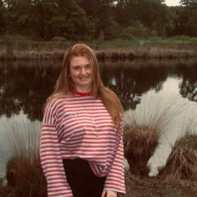 Tess, Babysitter in Groesbeek