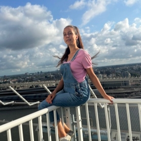 Lisa, Babysitter in Woerden
