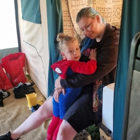 Ayla, Babysitter in Alblasserdam