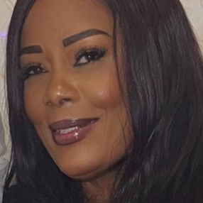 Puriel, Babysitter in Capelle aan Den IJssel