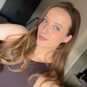 Amarens, Babysitter in Leeuwarden