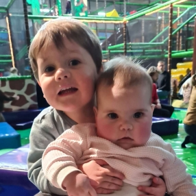 Elise, Gezin in Velserbroek