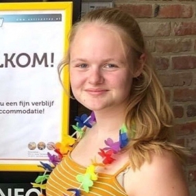 Joyce, Oppas in Ridderkerk