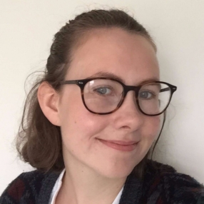 Caoimhe, Oppas in Diemen