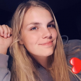 Sanna, Babysitter in Kampen
