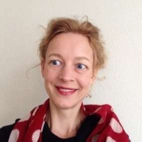 Anna, Babysitter in Eindhoven