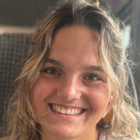 Jessie, Babysitter in Winterswijk