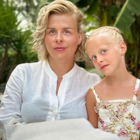 Esther, Gezin in Edam-Volendam