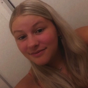 Rianne, Oppas in Bovenkarspel