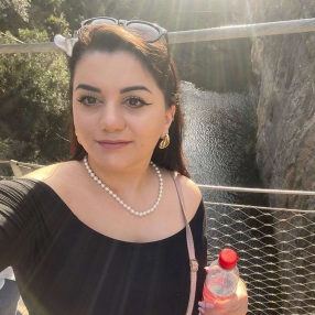 Sumeyye, Babysitter in Elburg