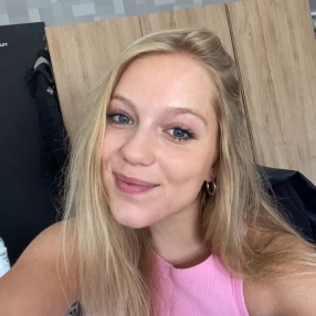 Danielle, Babysitter in Kampen