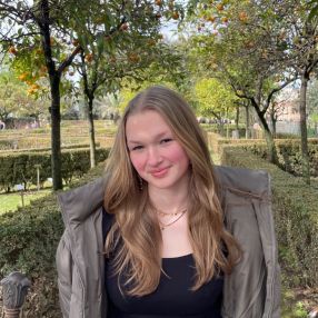 Sanne, Babysitter in Doorn