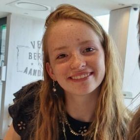 Florine, Babysitter in Vaassen
