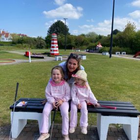 Didi, Family in Laren