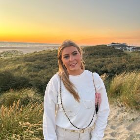 Floor, Babysitter in Heerde