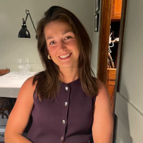 Sanne, Babysitter in Heesch