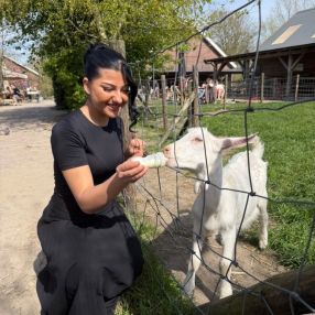 Layali, Babysitter in De Bilt