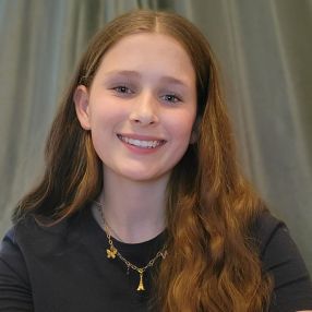 Nina, Babysitter in Aalsmeer
