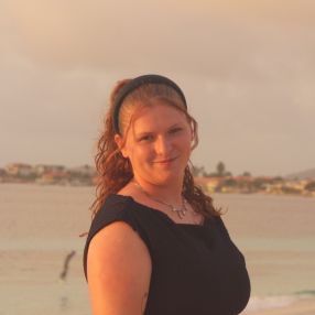 Pien, Babysitter in Weerselo
