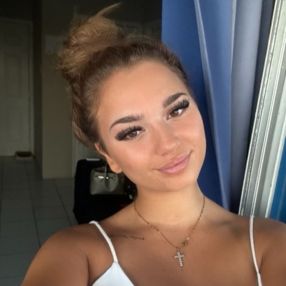 Sophie, Babysitter in Kerkrade