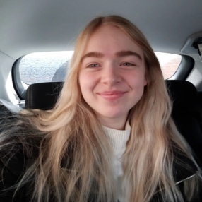Meike, Babysitter in Rijen