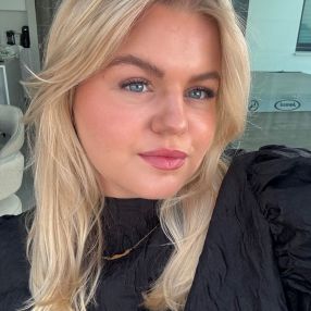 Eva, Babysitter in Leusden