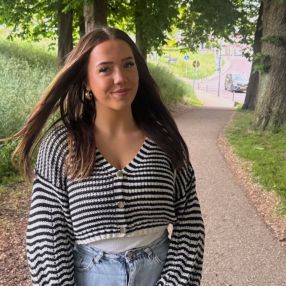 Yvanna, Babysitter in Hardinxveld-Giessendam