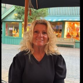 Léanne, Babysitter in Nieuwerkerk aan den IJssel