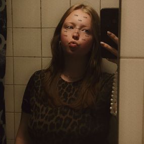 Jana, Oppas in Mijdrecht