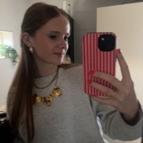 Eva, Babysitter in Haren